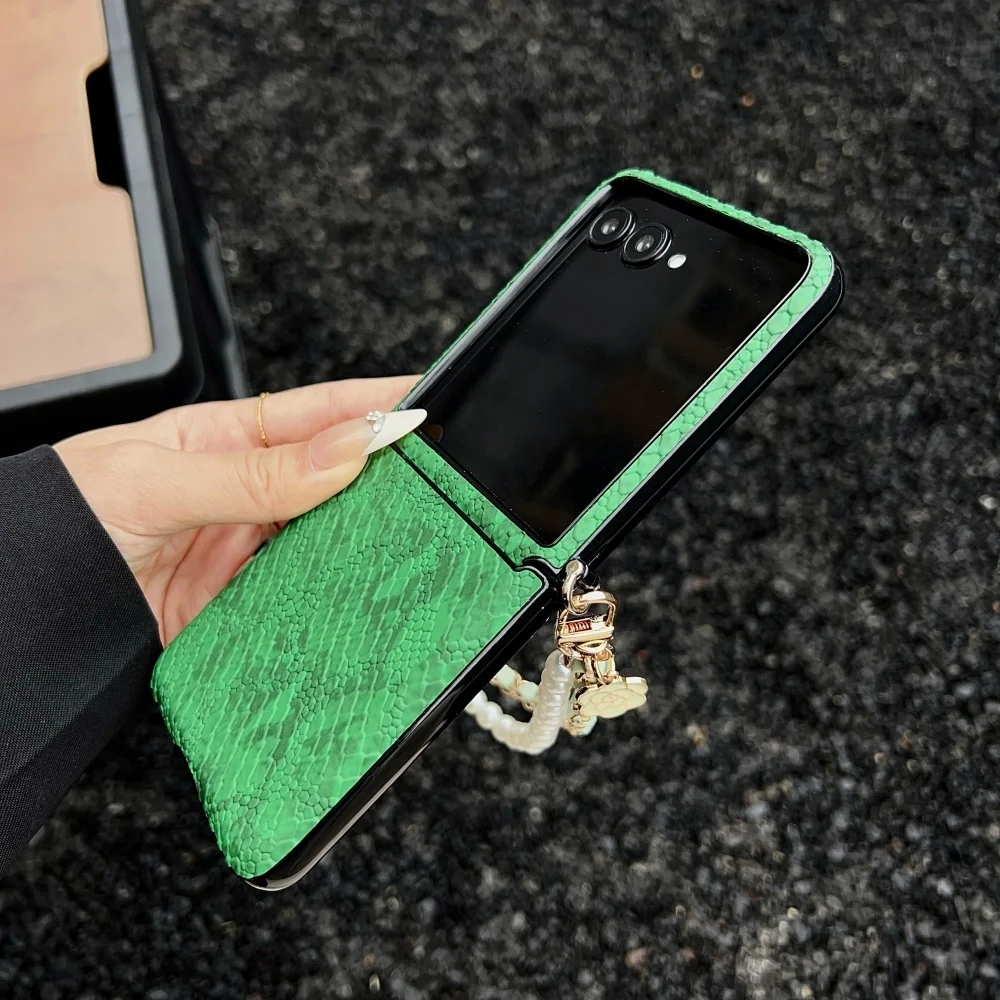 Luksusowe skórzane etui na tel – Flip Leather Case recenzja i cena