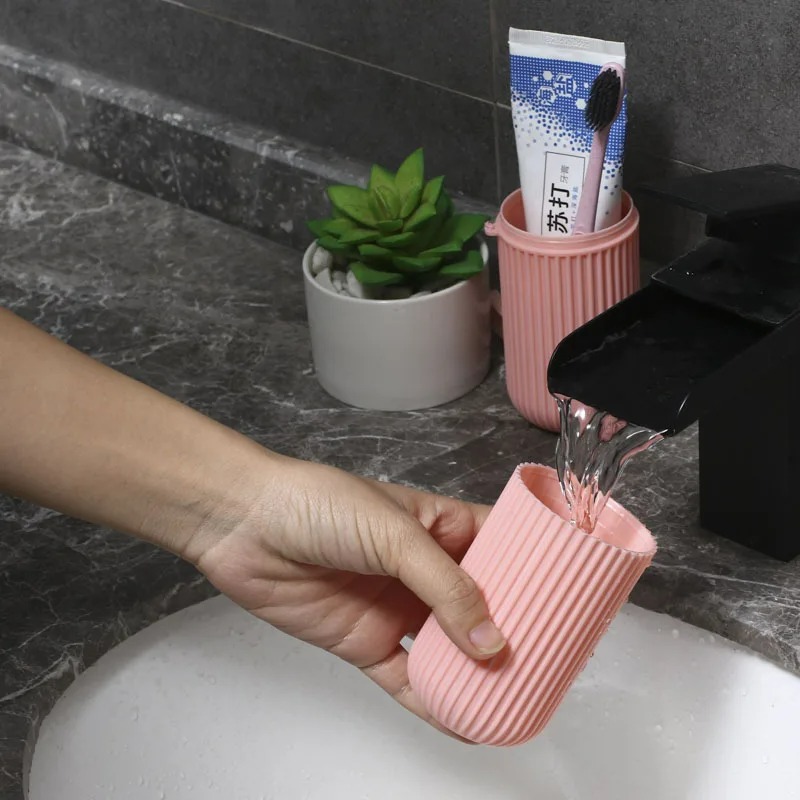 Przenośny uchwyt na szczoteczk – Phone Cases The Dairy recenzja i cena