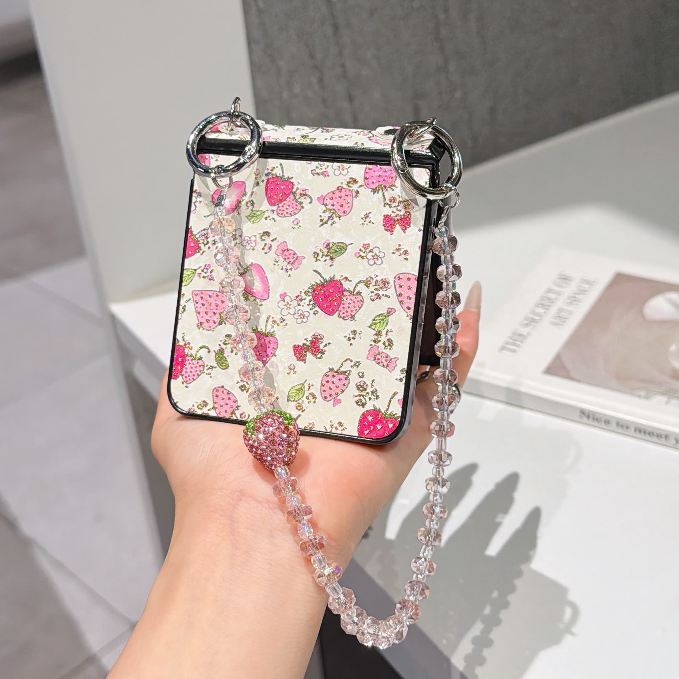 Ochrona zawiasów, skórzane etu – Flip Leather Case recenzja i cena